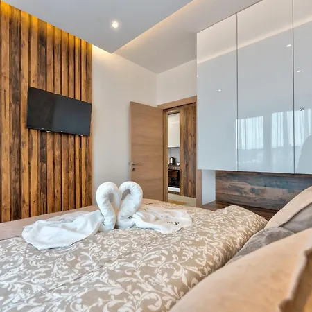 Apartment Gomax 3 & Zlatiborski Horizonti *